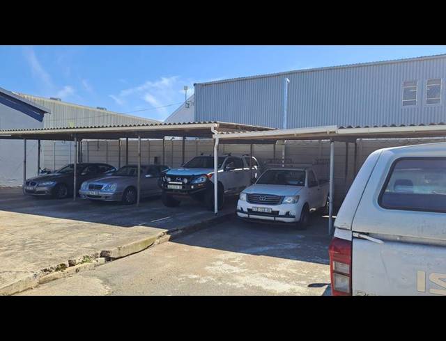 INDUSTRIAL PROPERTY TO RENT IN NORTH END